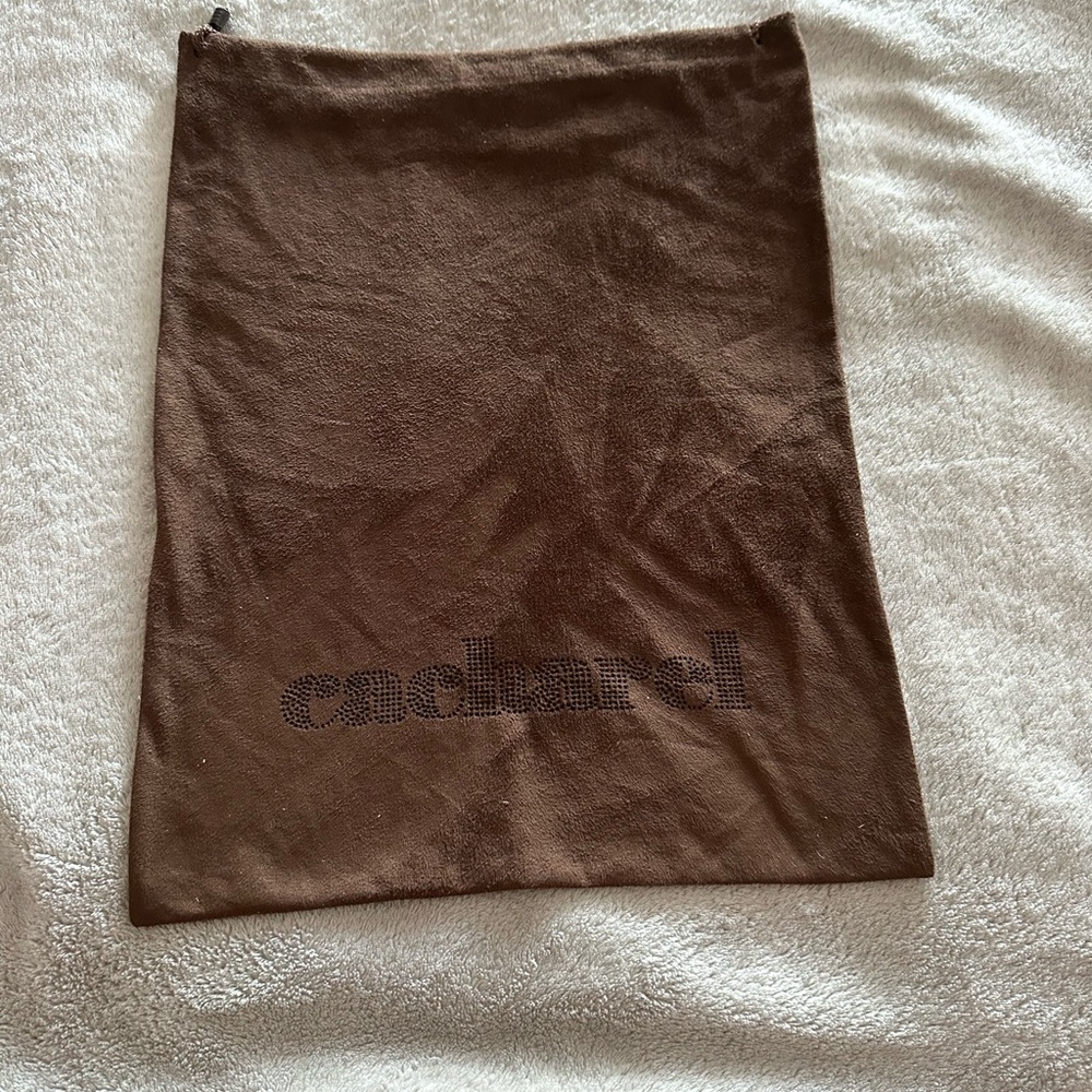 Cacharel dust bag